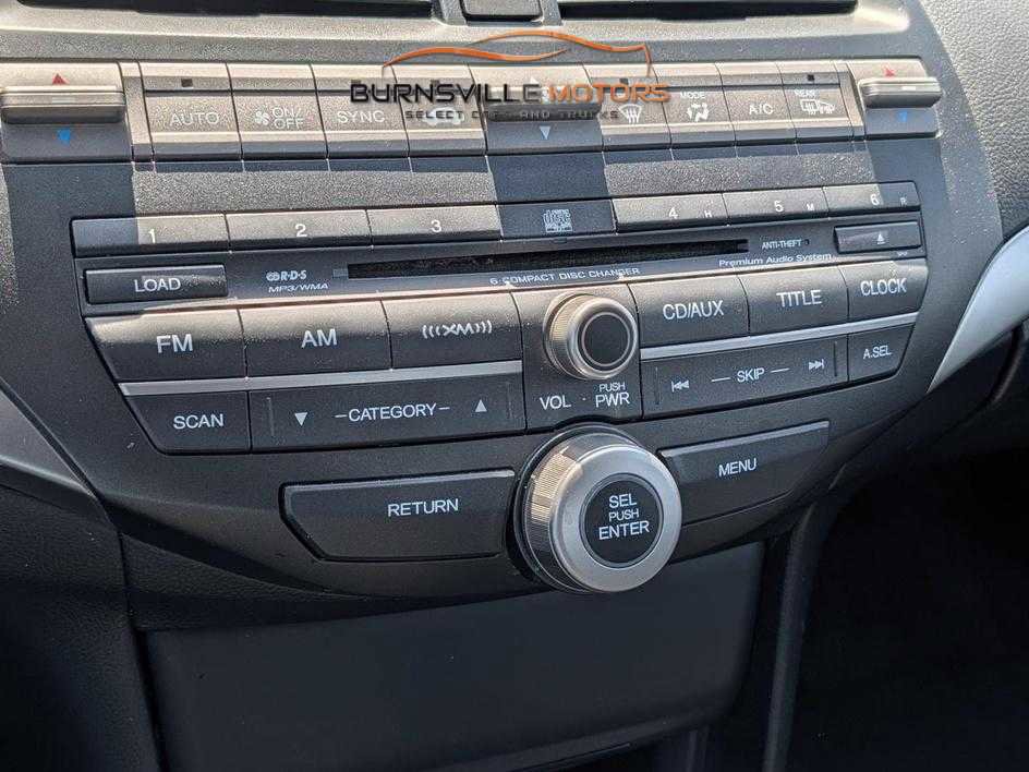 Used 2010 Honda Accord EX-L image 24