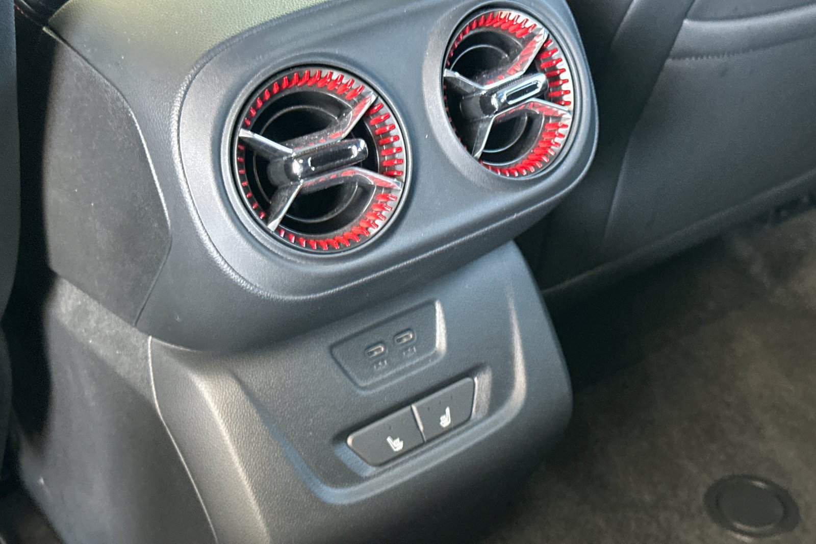 Used 2024 Chevrolet Blazer EV RS AWD/4WD image 42