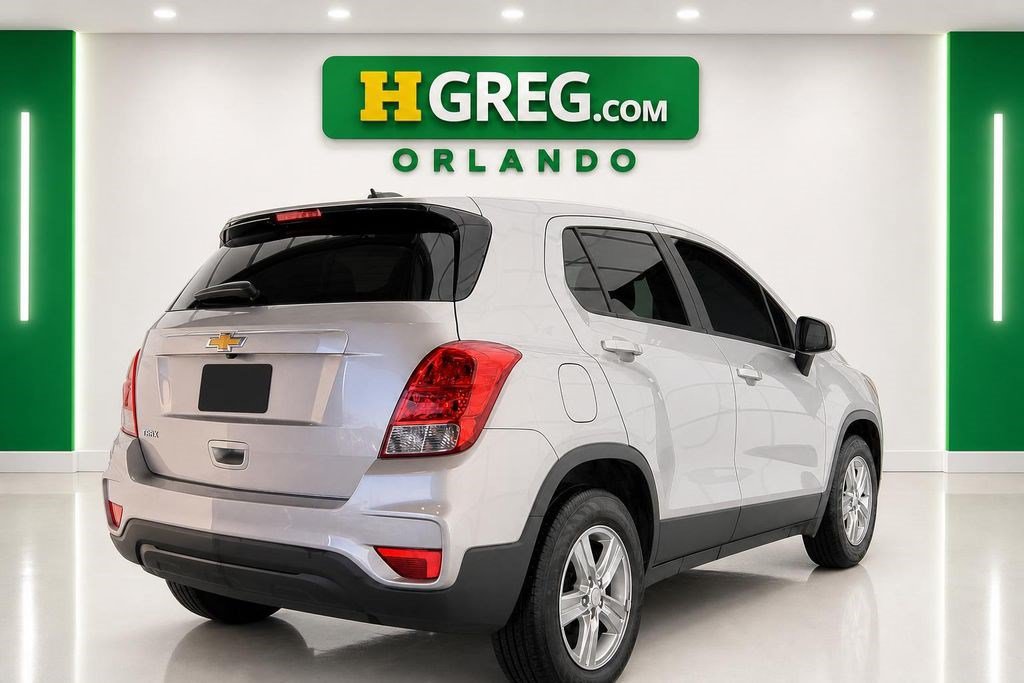 Used 2022 Chevrolet Trax LS w/ Tint and Cruise Package FWD image 6