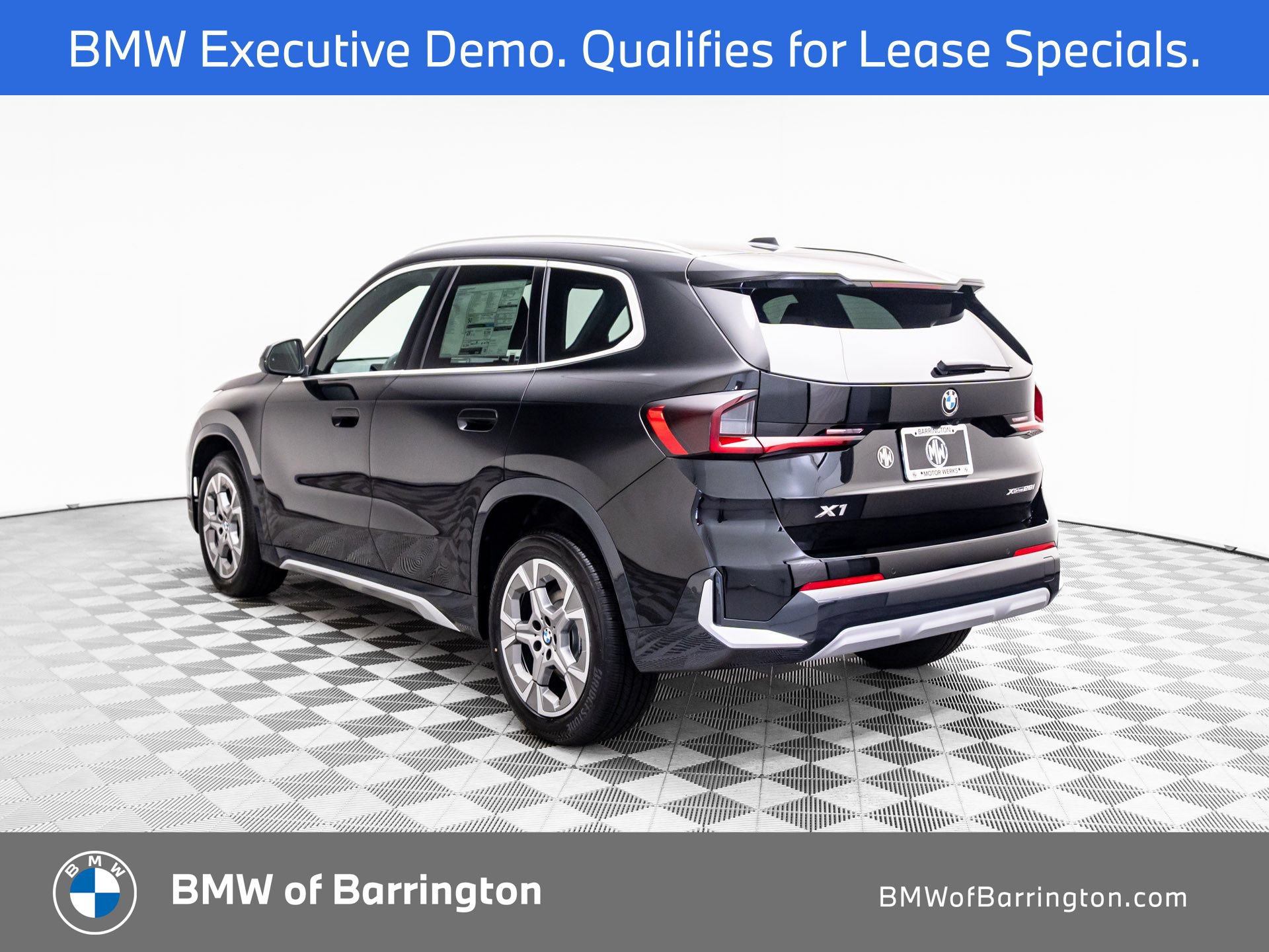Certified 2026 BMW X1 xDrive28i AWD/4WD image 3
