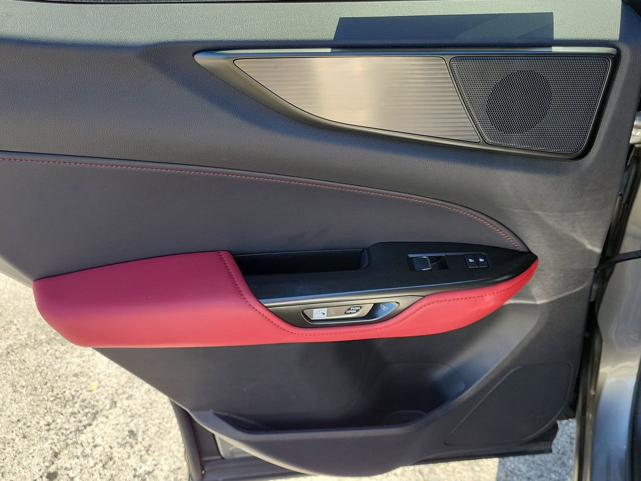 Used 2023 Lexus NX 350 F Sport image 12