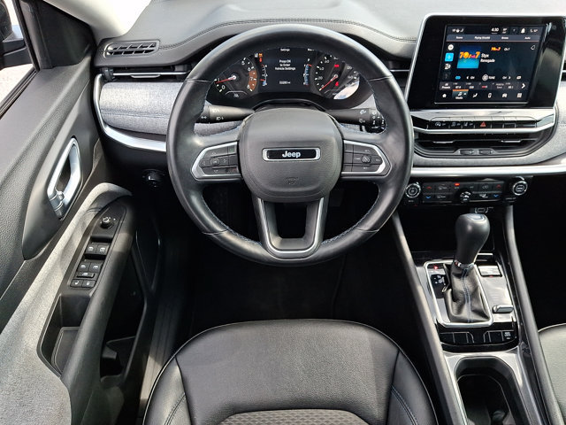 Used 2022 Jeep Compass Latitude w/ Convenience Group AWD/4WD image 11