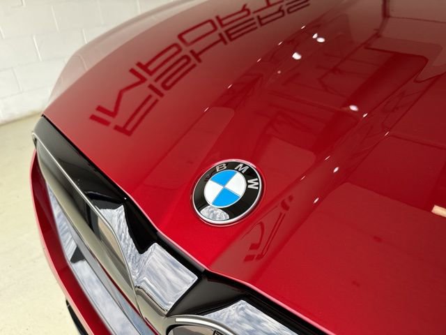 Used 2025 BMW M5 w/ Carbon Package image 15