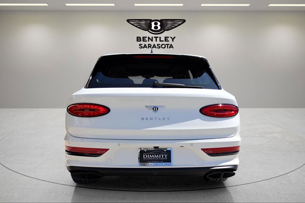 Used 2025 Bentley Bentayga AWD/4WD image 9