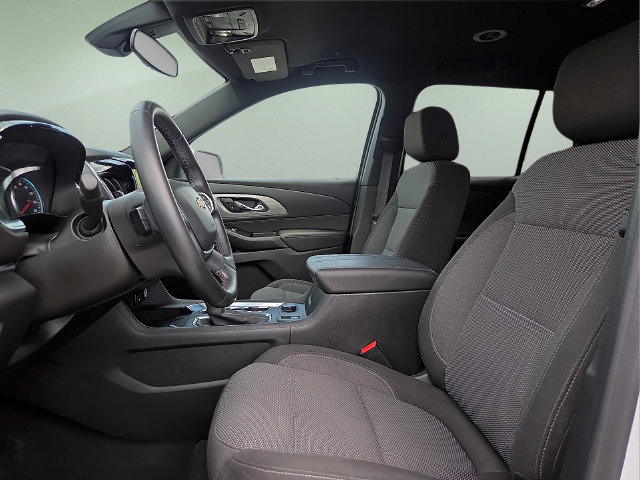 Used 2023 Chevrolet Traverse LT AWD/4WD image 17