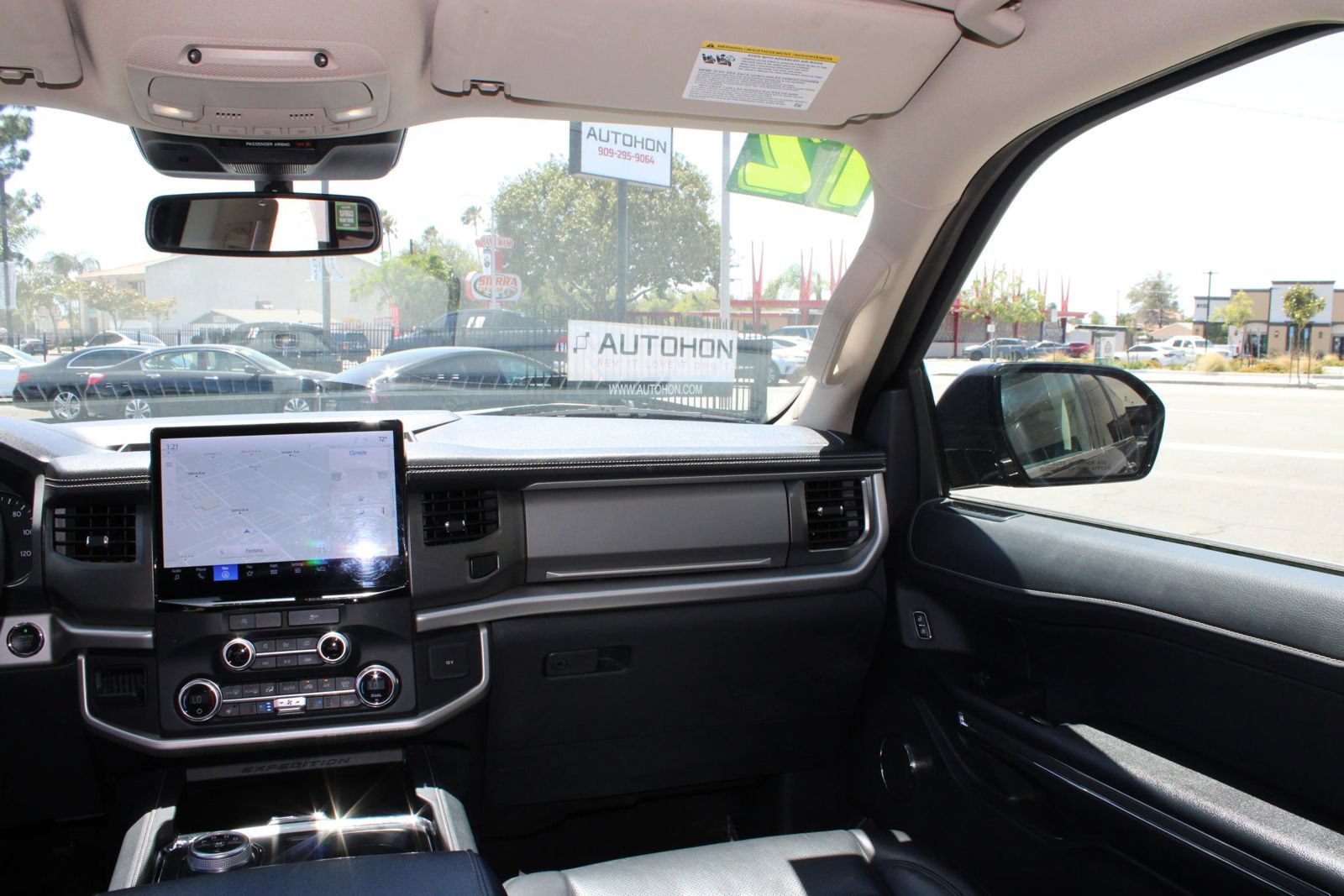 Used 2024 Ford Expedition Max XLT RWD image 30