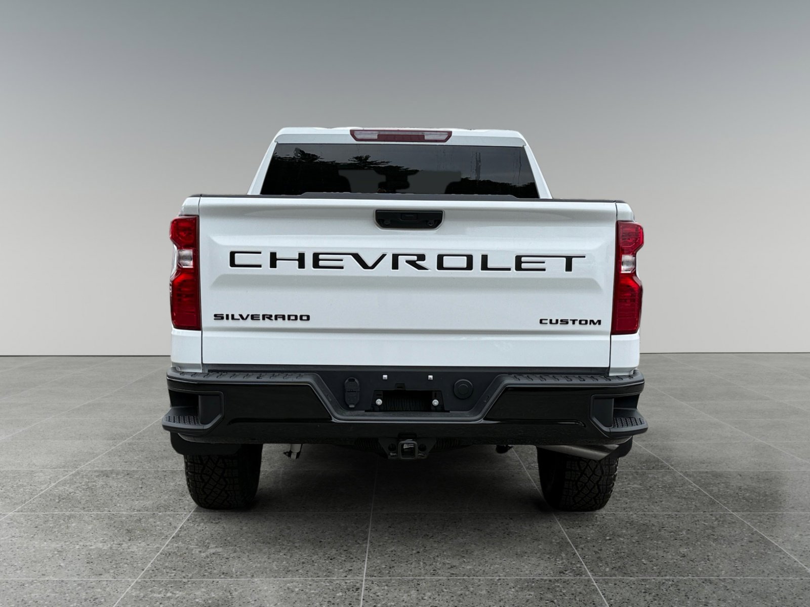 New 2026 Chevrolet Silverado 1500 Custom Trail Boss w/ LPO, Dark Essentials Package image 4