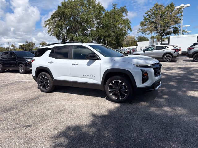 New 2027 Chevrolet Equinox RS FWD image 15