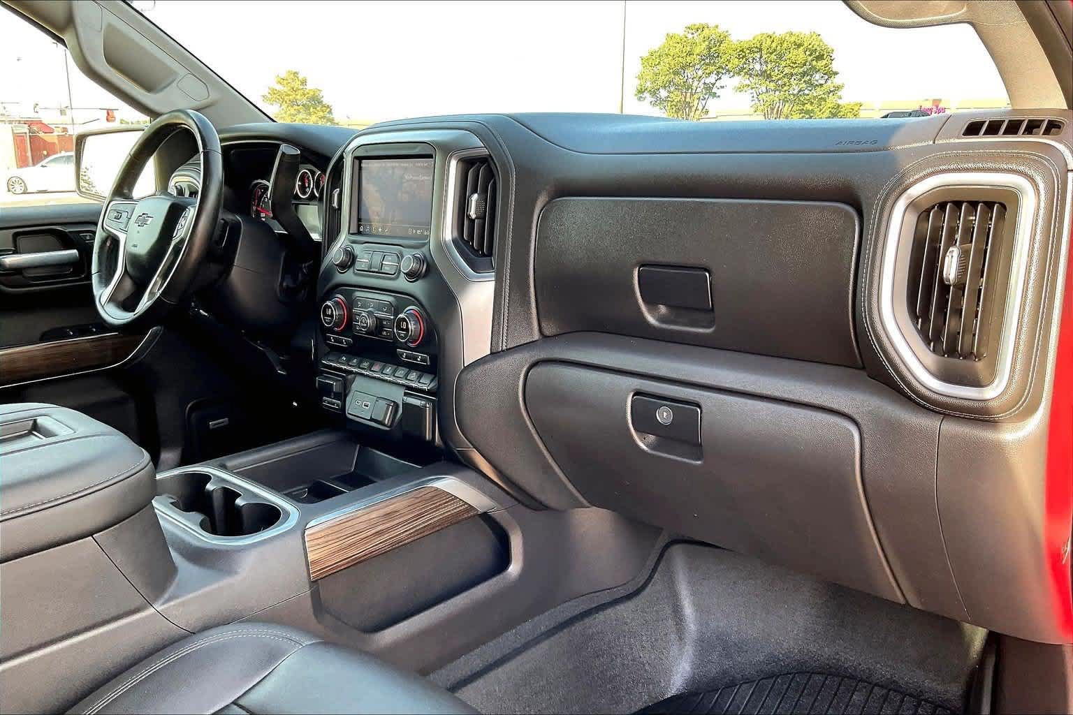 Used 2021 Chevrolet Silverado 1500 LT Trail Boss w/ Convenience Package II AWD/4WD image 22