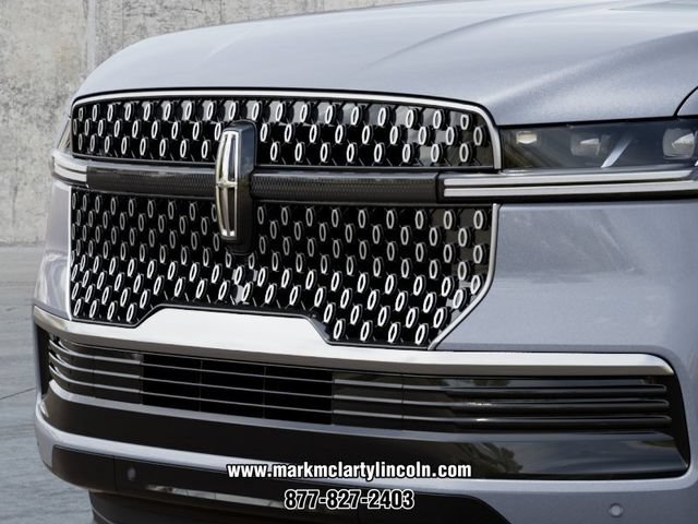 New 2027 Lincoln Navigator Premiere AWD/4WD image 17
