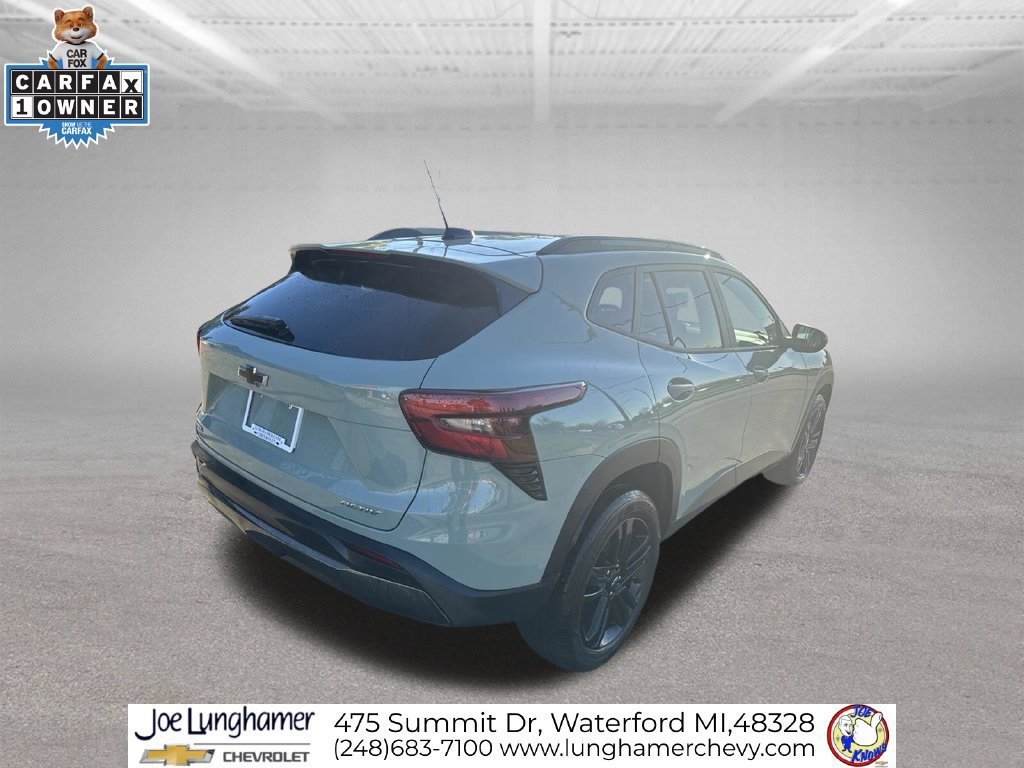 Used 2024 Chevrolet Trax ACTIV w/ Driver Confidence Package FWD image 3