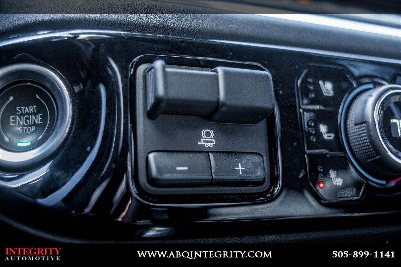 Used 2024 Chevrolet Silverado 2500 High Country w/ High Country Premium Package image 27