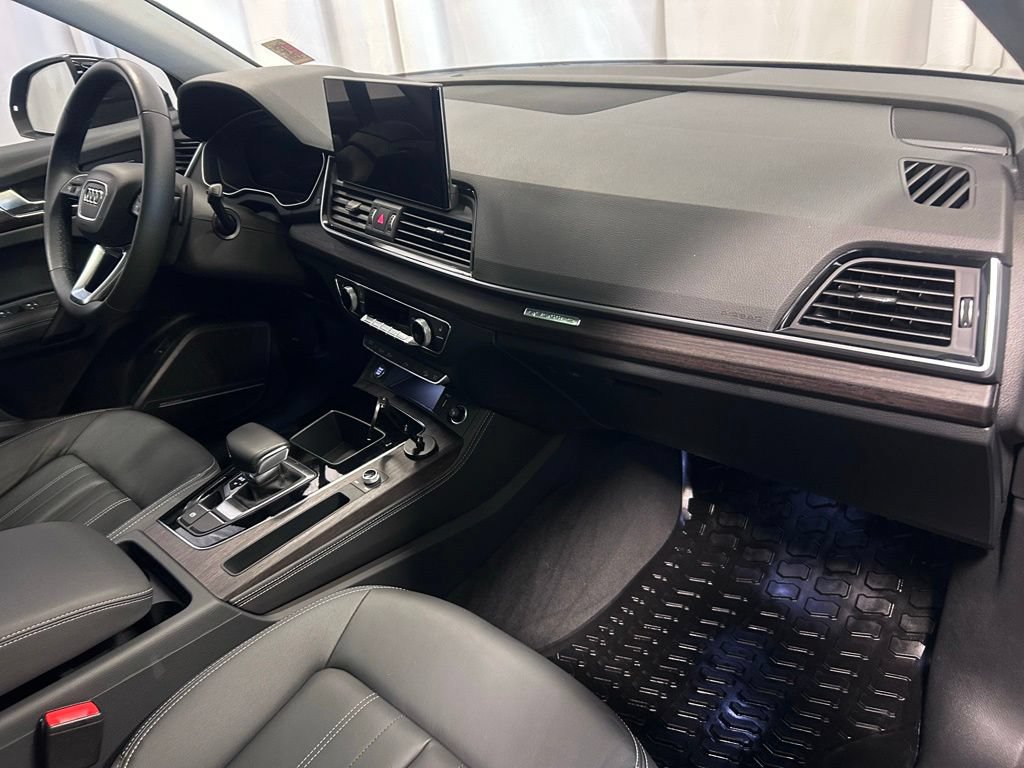 Used 2024 Audi Q5 2.0T Premium Plus AWD/4WD image 23