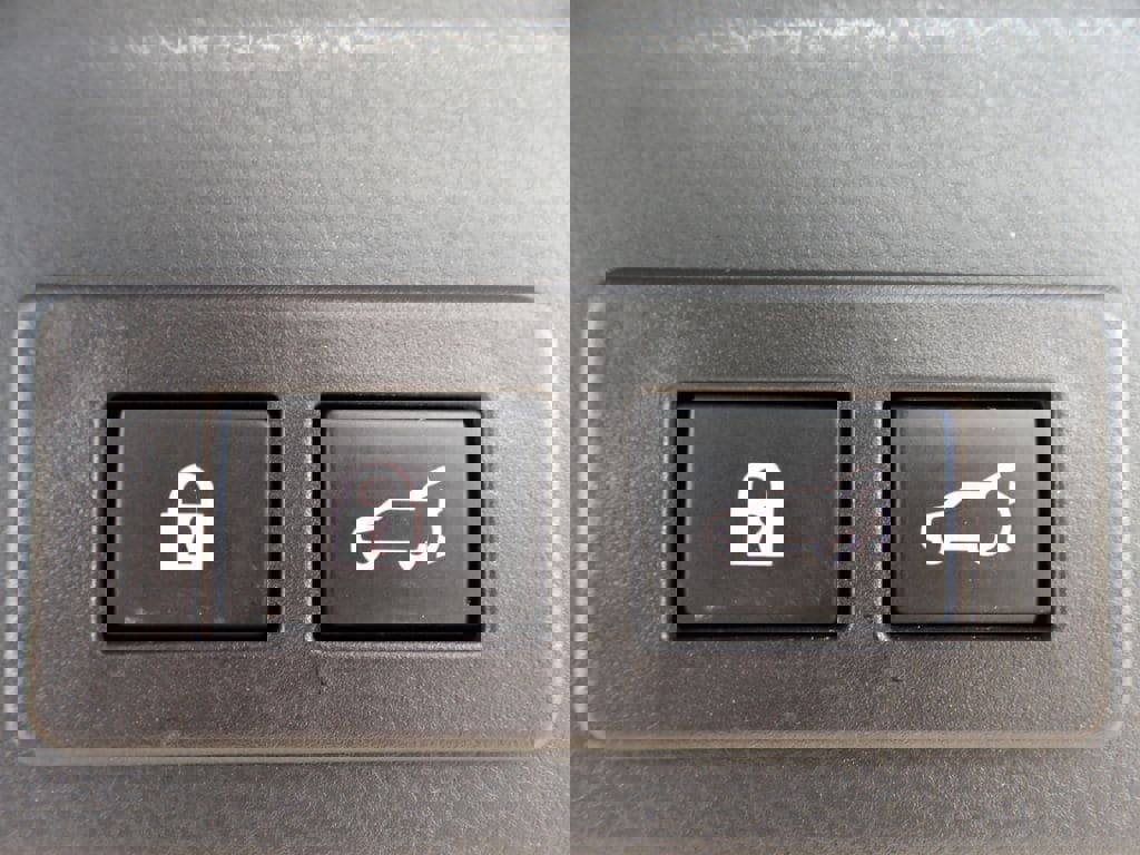 Used 2021 Subaru Ascent Premium w/ Convenience Package image 27