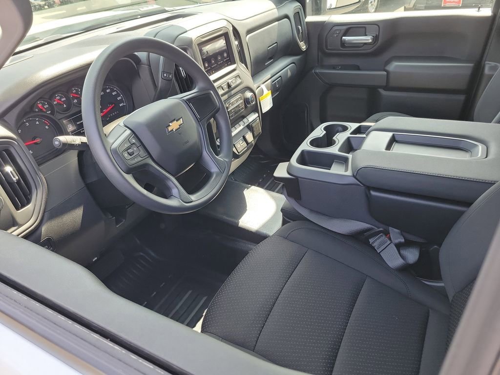 New 2026 Chevrolet Silverado 2500 W/T RWD image 3