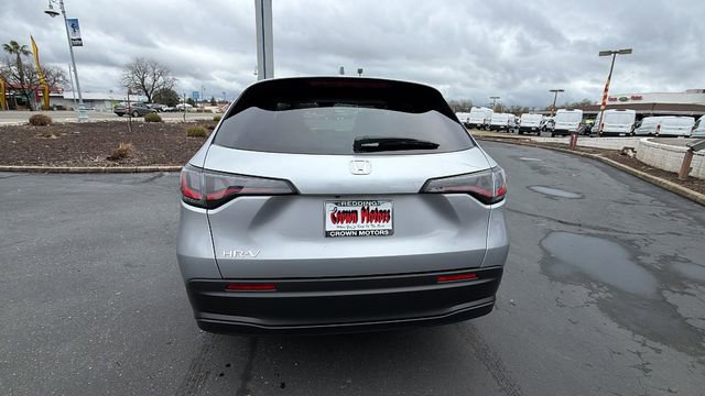 New 2026 Honda HR-V LX image 5