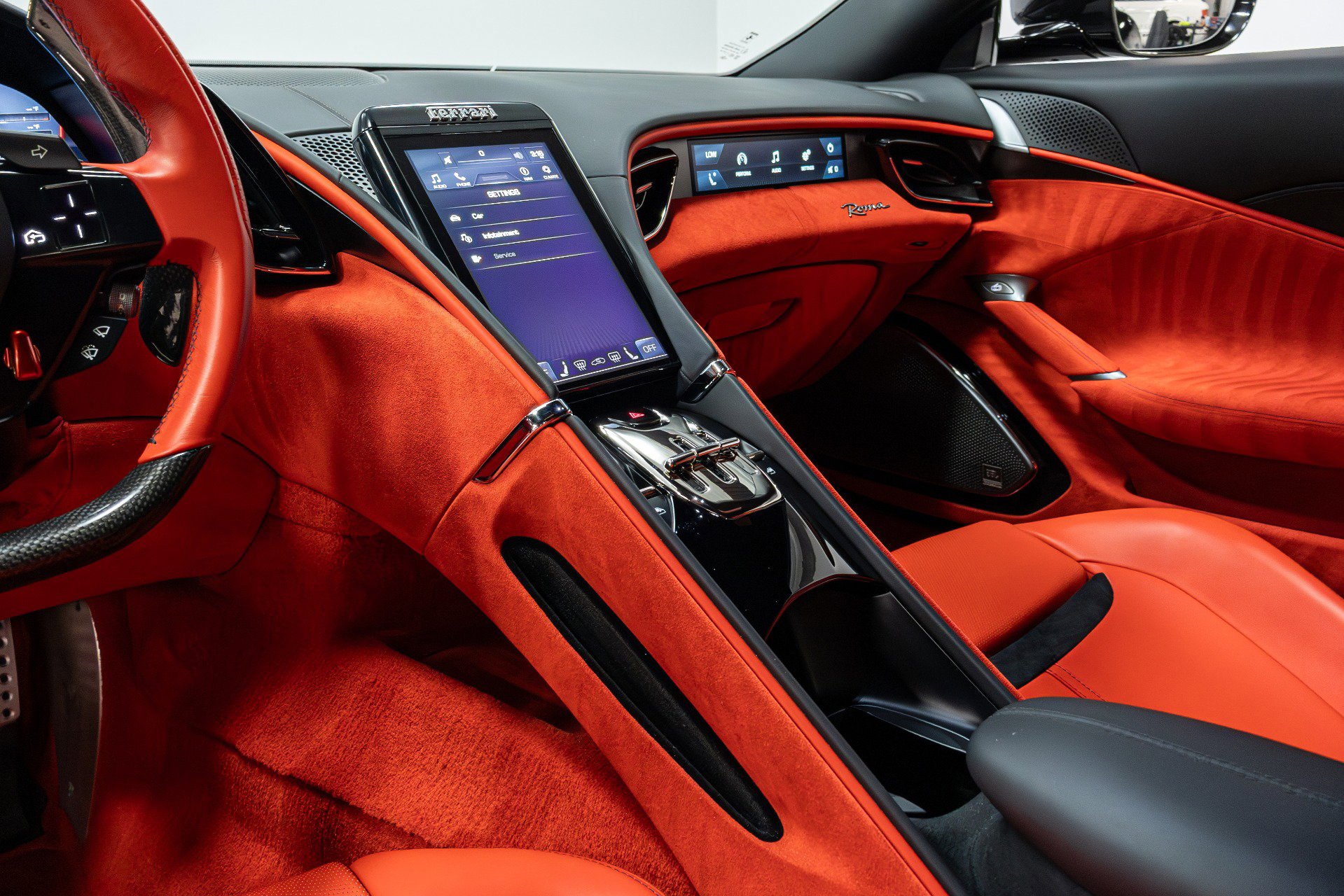 Used 2022 Ferrari Roma image 12
