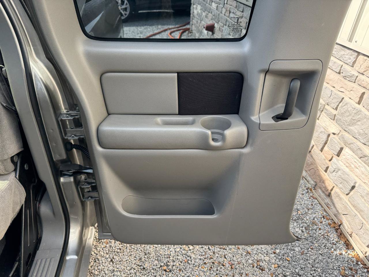 Used 2000 Chevrolet Silverado 1500 LS RWD image 27