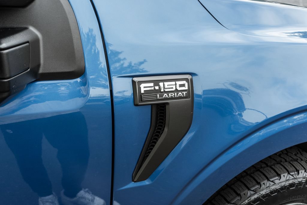 Used 2021 Ford F150 Lariat w/ Equipment Group 502A High AWD/4WD image 4