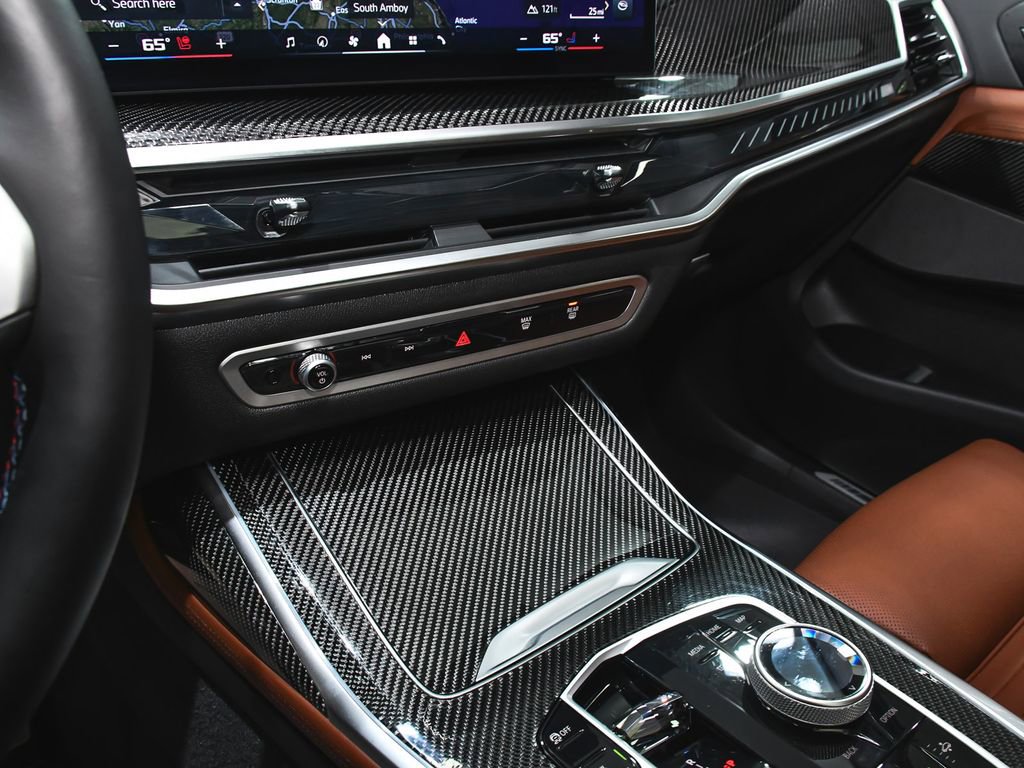 Used 2026 BMW X7 M60i AWD/4WD image 43