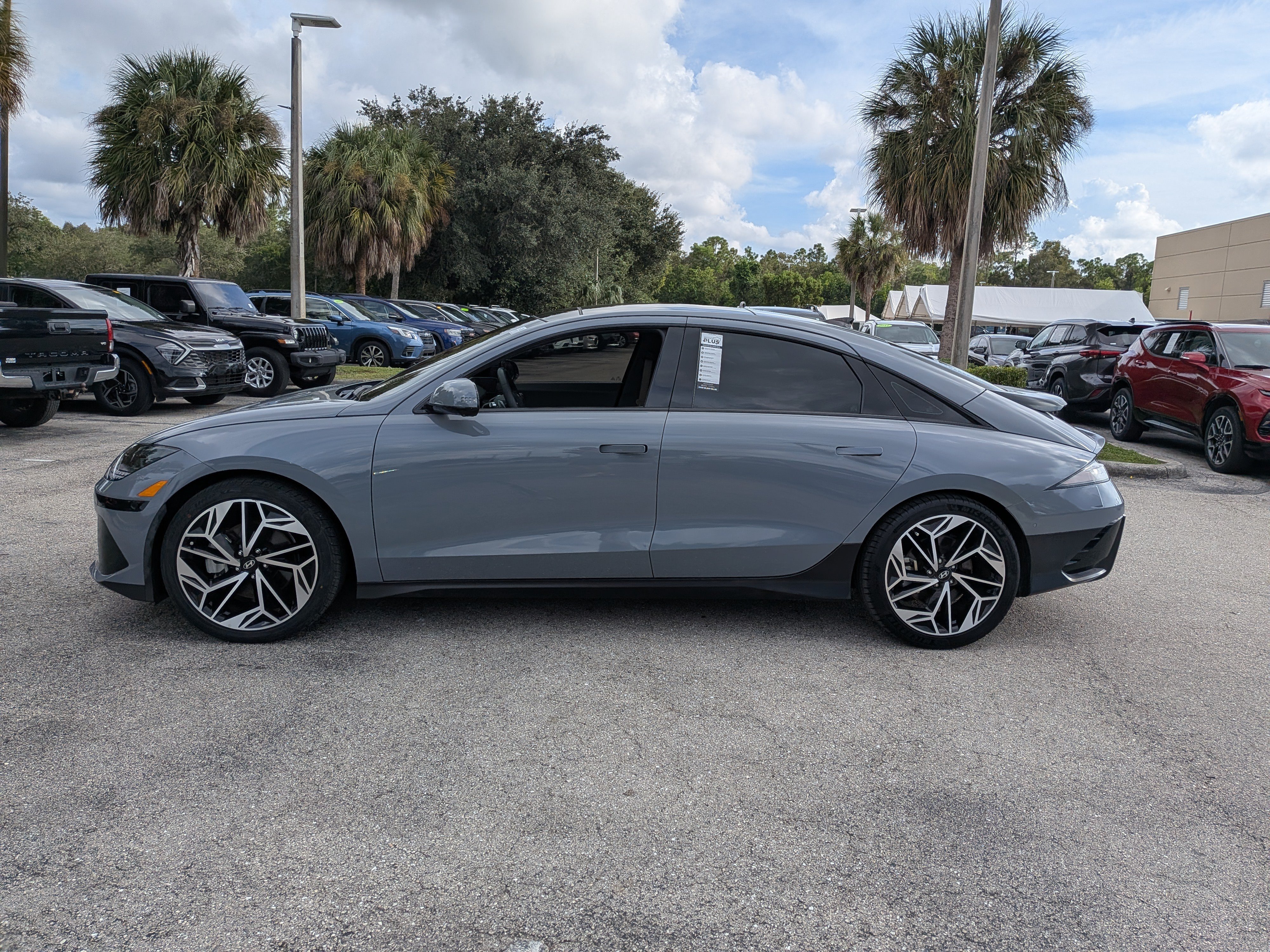 Used 2023 Hyundai Ioniq 6 Limited w/ Cargo Package RWD image 7