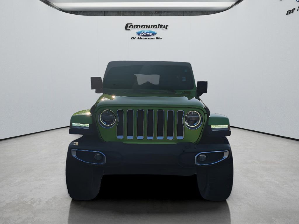 Used 2019 Jeep Wrangler Unlimited Sahara image 2