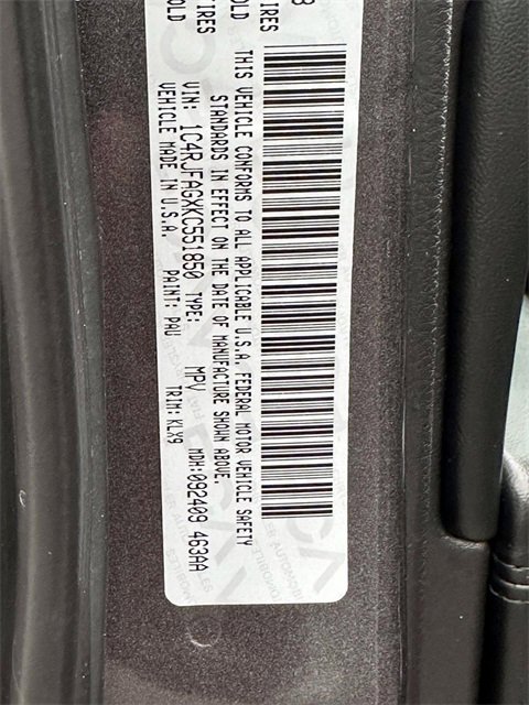 Used 2019 Jeep Grand Cherokee Altitude image 32