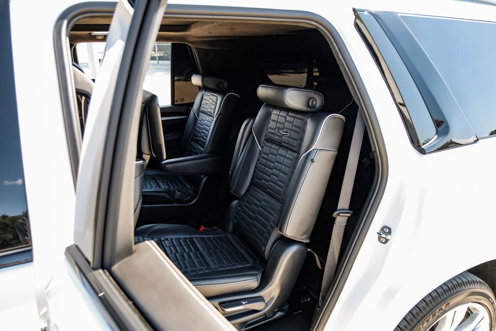 Used 2025 Cadillac Escalade Sport Platinum AWD/4WD image 43