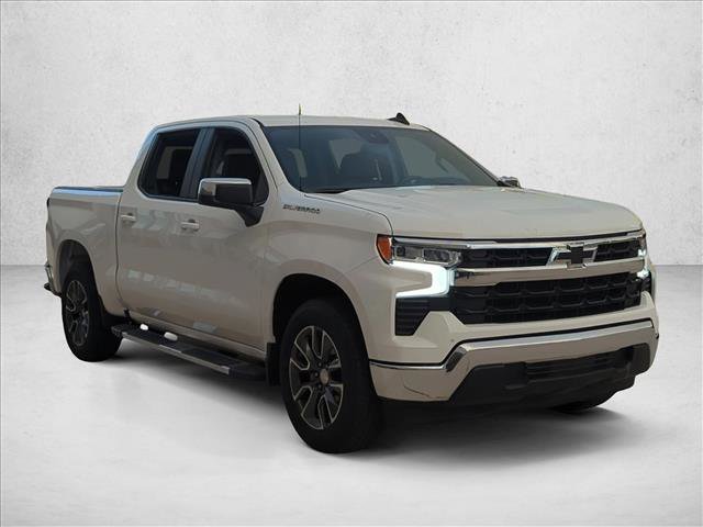 Used 2024 Chevrolet Silverado 1500 LT w/ Leather Package image 3