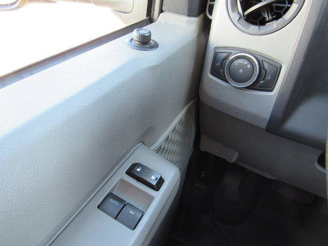 Used 2022 Ford E-350 and Econoline 350 Super Duty RWD image 33