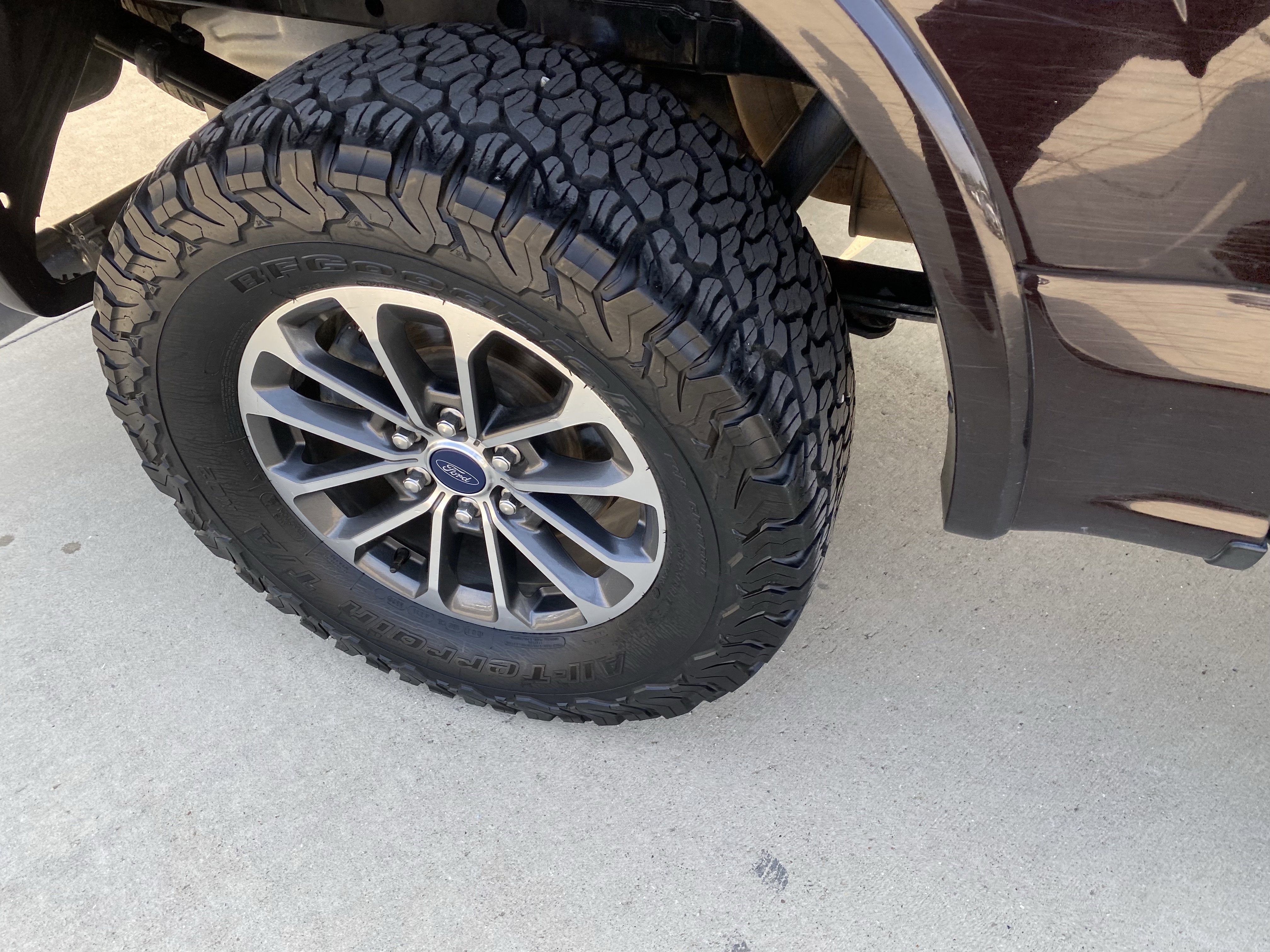 Used 2018 Ford F150 XLT w/ Equipment Group 302A Luxury image 5