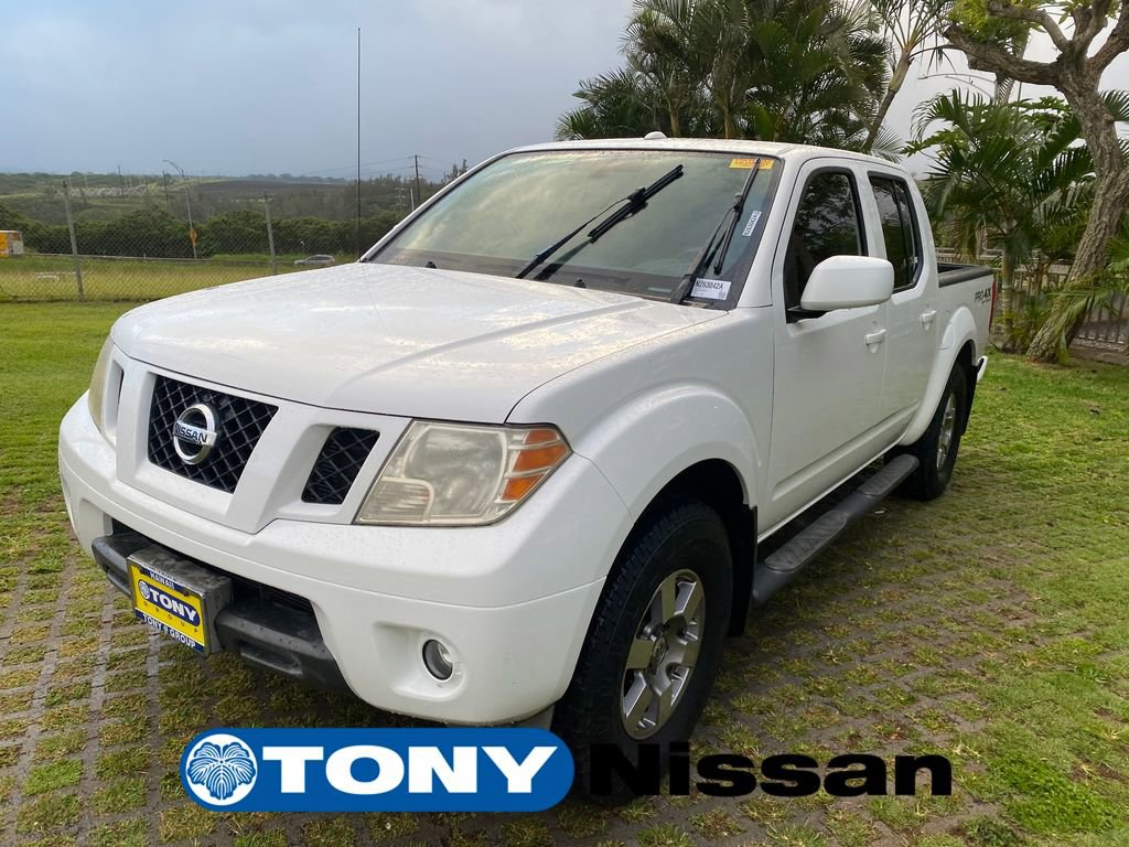 Used 2011 Nissan Frontier PRO-4X AWD/4WD image 3