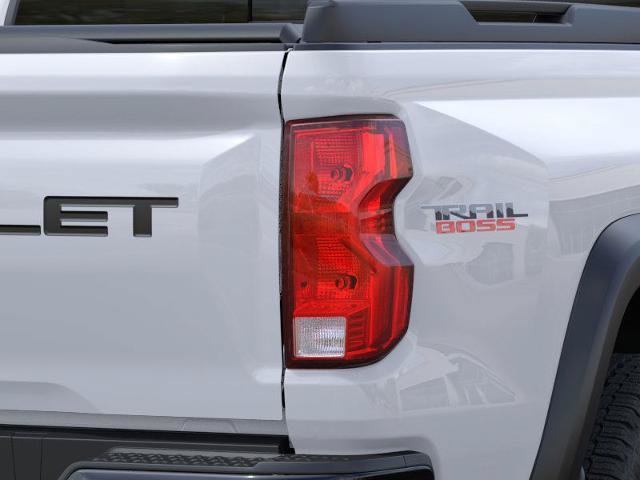 New 2025 Chevrolet Colorado Trail Boss w/ Off-Road Front Bumper Package AWD/4WD image 35