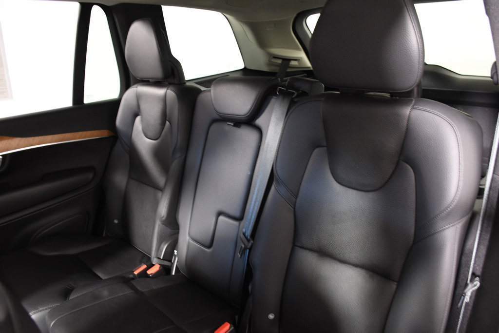 Used 2023 Volvo XC90 B6 Plus w/ Protection Package Premier AWD/4WD image 27