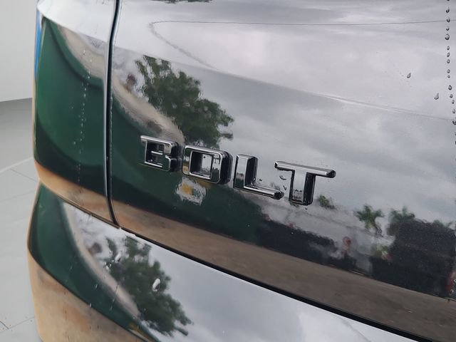 New 2027 Chevrolet Bolt LT FWD image 28