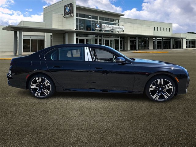 New 2025 BMW 760i xDrive image 8