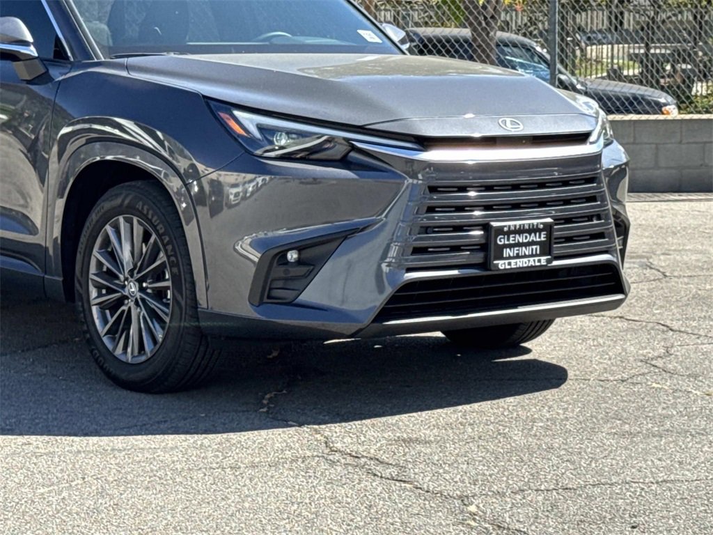 Used 2025 Lexus TX 350 AWD image 2
