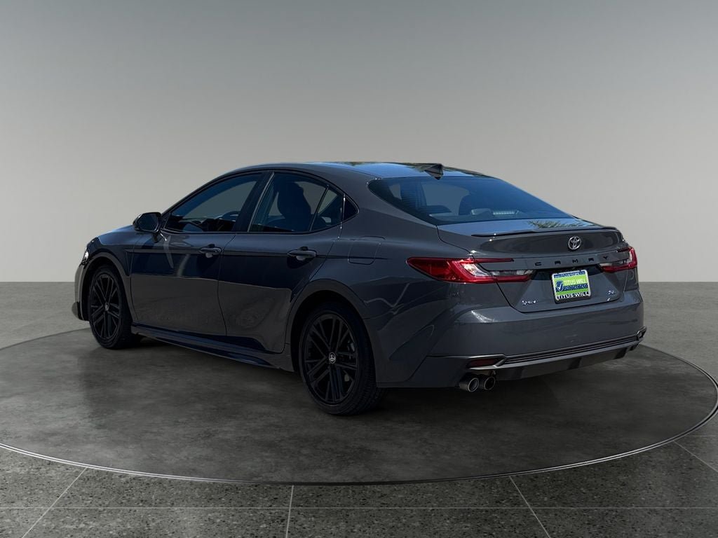 Used 2025 Toyota Camry SE FWD image 7