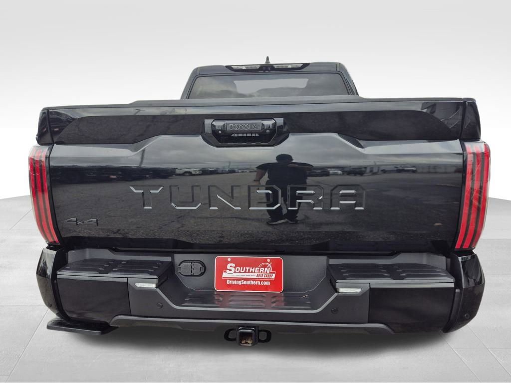 Used 2024 Toyota Tundra Platinum image 4