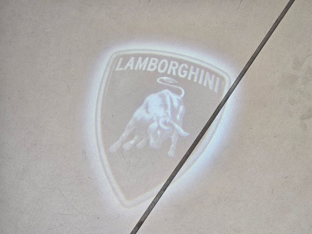 Used 2023 Lamborghini Huracan Tecnica image 27