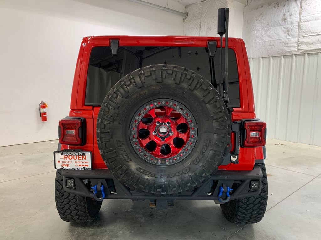 Used 2024 Jeep Wrangler Unlimited Rubicon AWD/4WD image 6