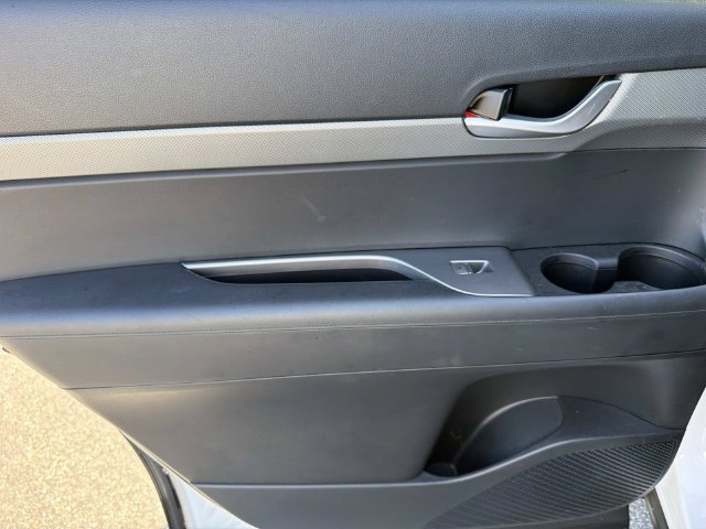 Used 2025 Hyundai Palisade SEL FWD image 22