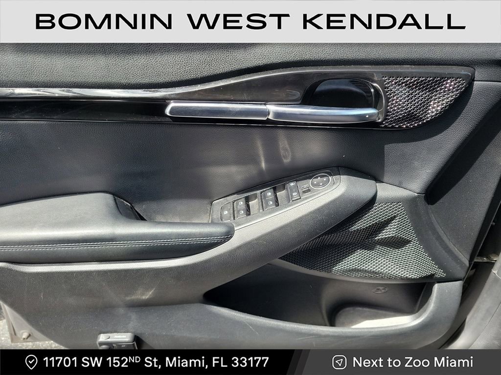 Used 2023 Kia Seltos S image 25