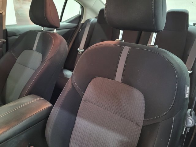 Used 2022 Nissan Sentra SV w/ Trunk Package image 28