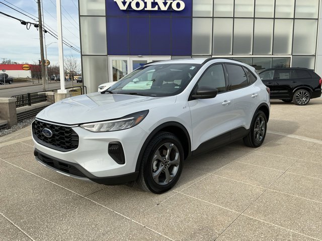 Used 2025 Ford Escape ST-Line