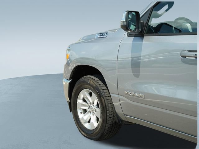 Used 2024 RAM 1500 Laramie AWD/4WD image 35