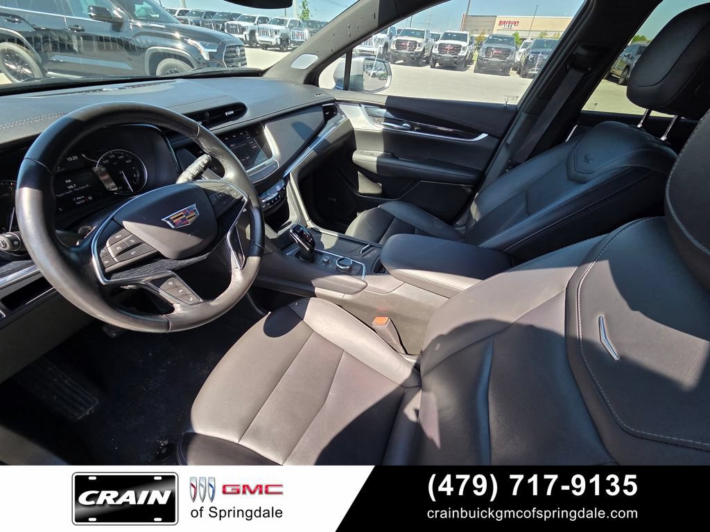 Used 2024 Cadillac XT5 Premium Luxury AWD/4WD image 10