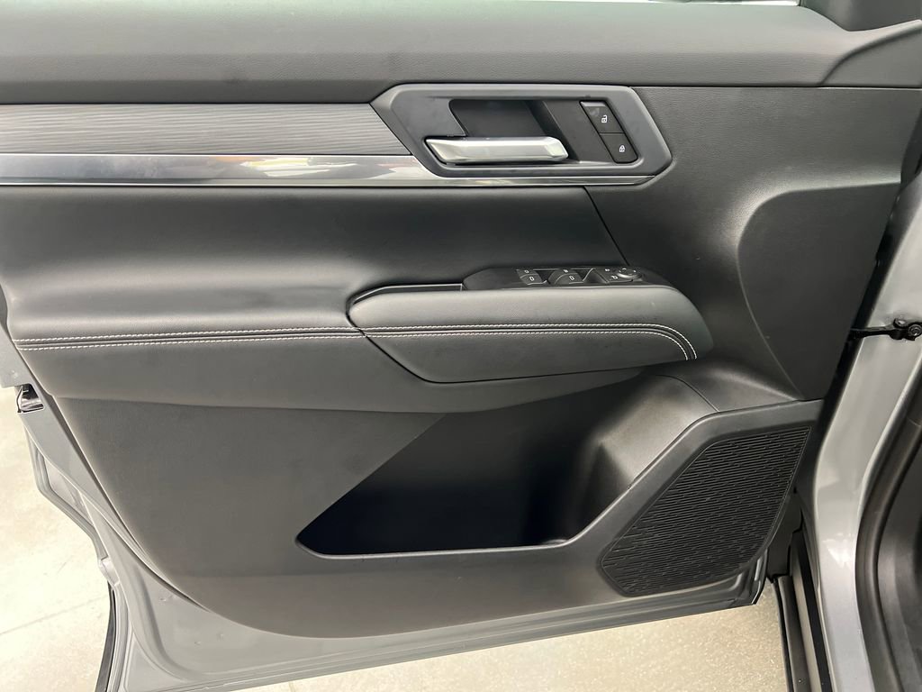 Used 2026 GMC Terrain Elevation FWD image 11
