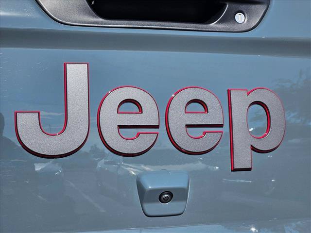 Certified 2026 Jeep Gladiator Rubicon w/ Steel Power Dome Hood Package AWD/4WD image 29