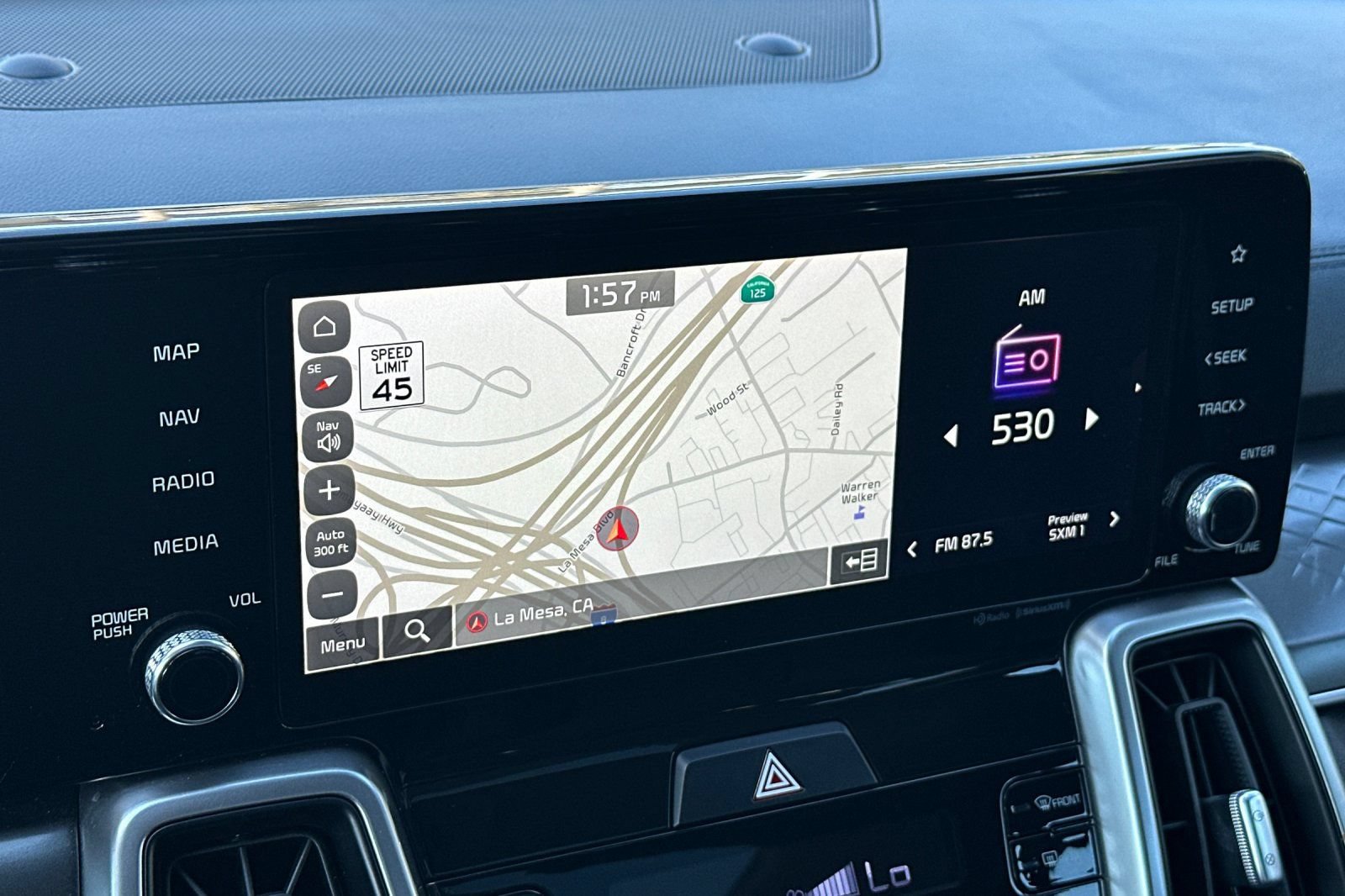 Used 2022 Kia Sorento S w/ Panoramic Sunroof Package FWD image 19